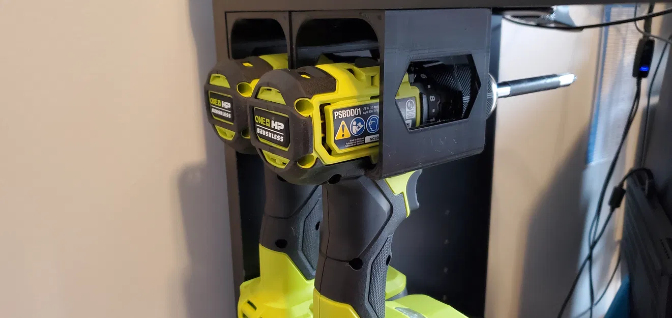 Giá đỡ máy khoan và máy siết ốc Ryobi Compact One+ - Image 1