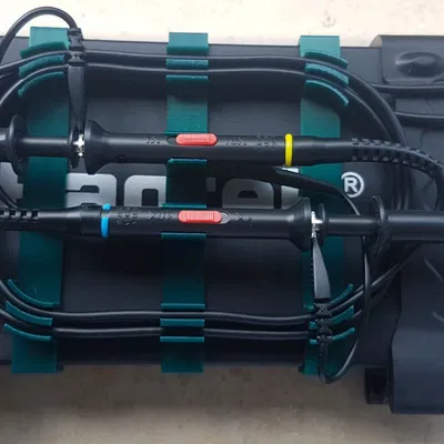 Giá Đỡ Đầu Đo Máy Dao Động Ký Hantek