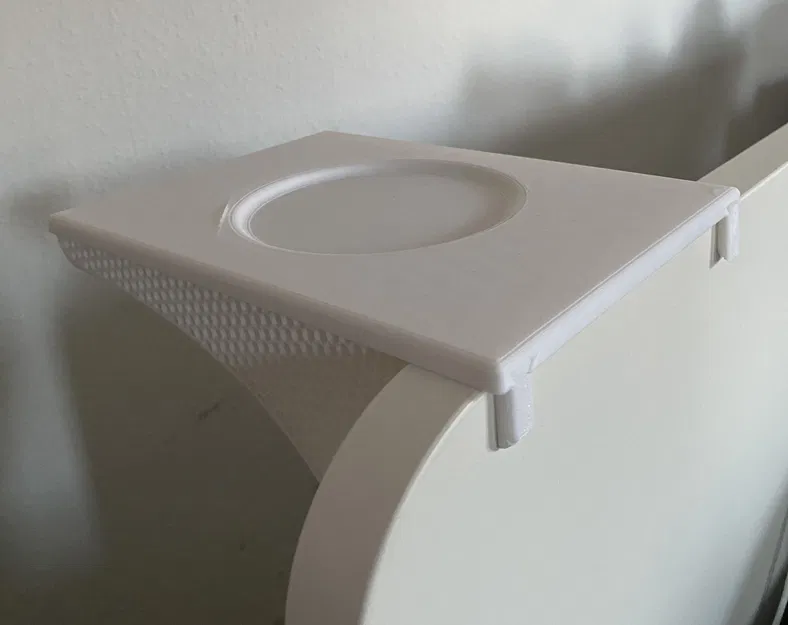 Bàn nhỏ / Táp đầu giường - Image 1