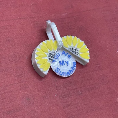 Charm Dây Chuyền "You Are My Sunshine" (Hoa Hướng Dương Có Lời Chúc)