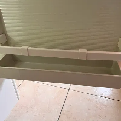 Thanh Giữ Chai Tủ Lạnh Electrolux