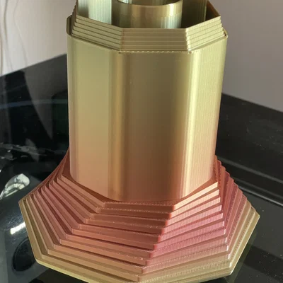 Chậu hoa trừu tượng hiện đại