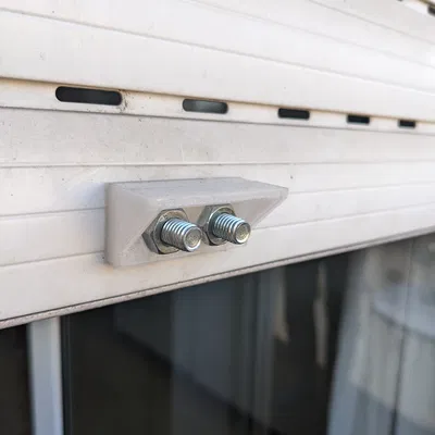 Cục chặn cửa cuốn thay thế