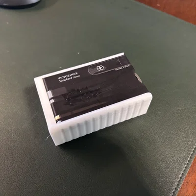 Hộp Đựng Thẻ Victorinox Swiss Card EDC