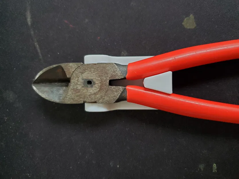 Giá đỡ kìm cắt cáp Knipex (Seitenschneider) - Image 1