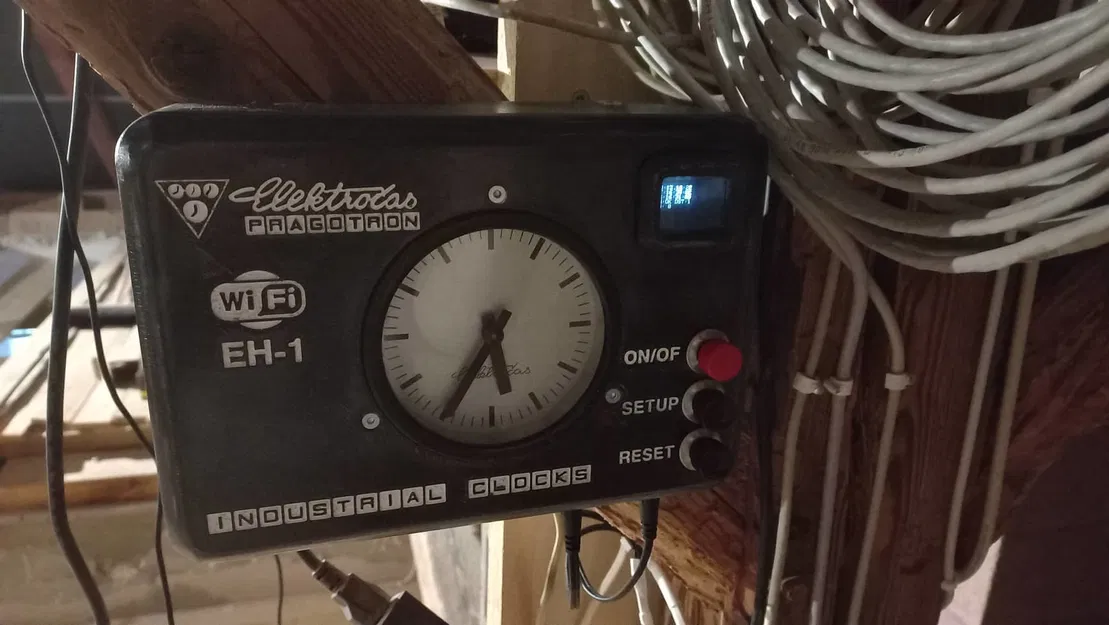 Vỏ cho bộ tạo xung cho đồng hồ Pragotron/Elektrocas/IBM 24V - Image 1