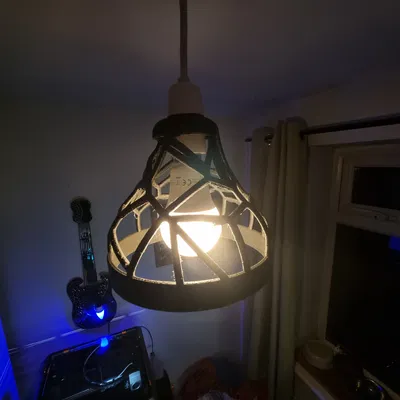 Chao Đèn Trang Trí Họa Tiết Voronoi