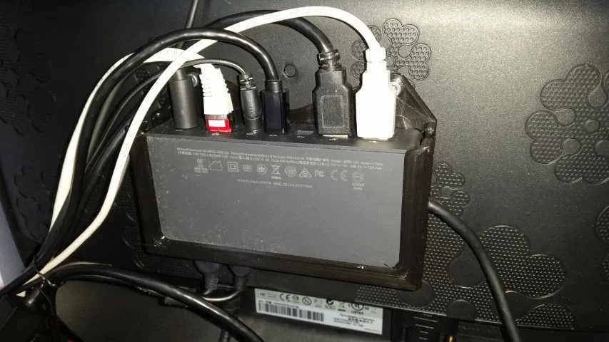 Giá đỡ VESA cho Surface Dock - Image 1