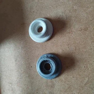 Bánh xe máy rửa chén