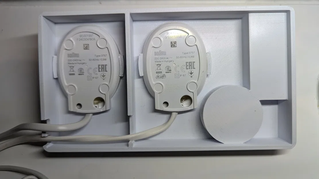 Giá đỡ cho bàn chải điện Oral-B, kem đánh răng và chỉ nha khoa - Image 3