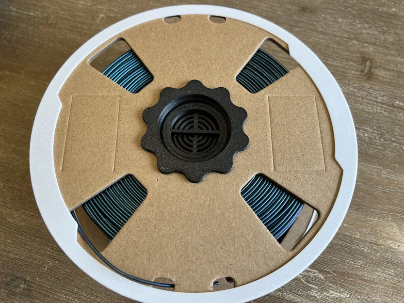 Giá Đỡ Cuộn Giấy Hút Ẩm Có Thể Điều Chỉnh / Hộp Chứa Có Phễu (File Fusion 360) - Image 6