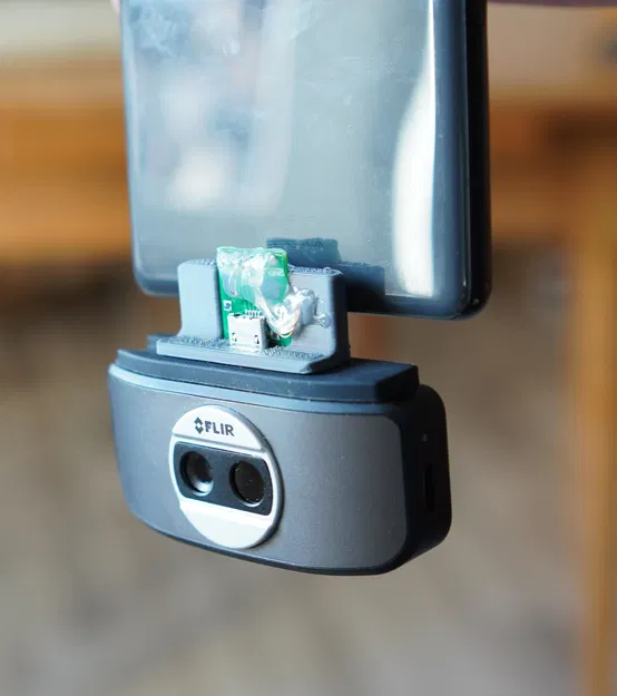 Adapter FLIR-ONE (micro-USB sang USB-C) - Image 1