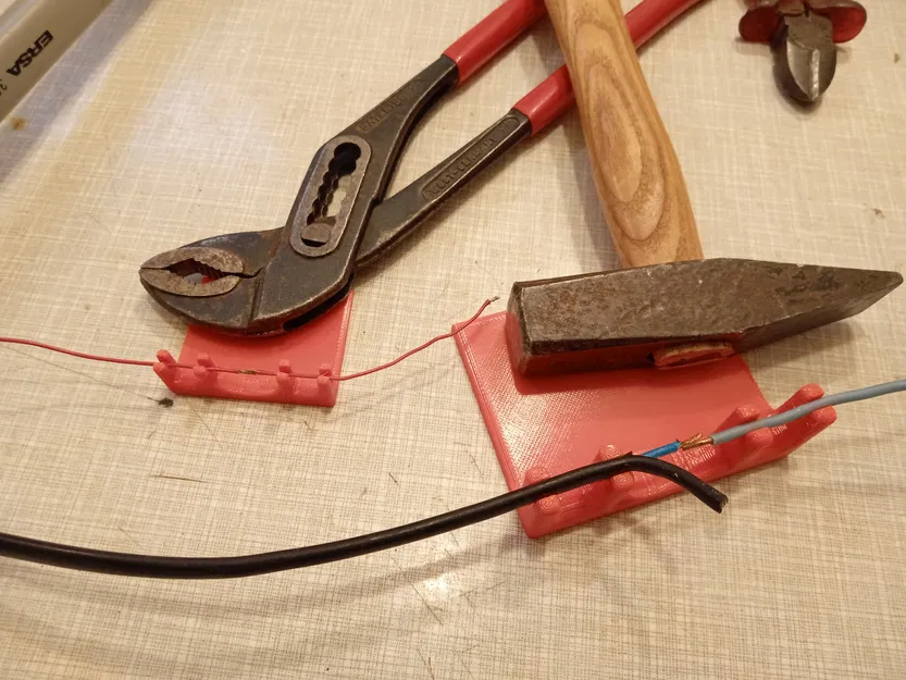 Kẹp giữ dây hàn jig / Giá đỡ dây hàn - Image 1