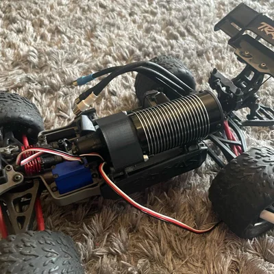 Chuyển đổi động cơ Traxxas E-Revo 1/16 2200kv