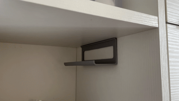 Giá đỡ cuộn giấy nhà bếp