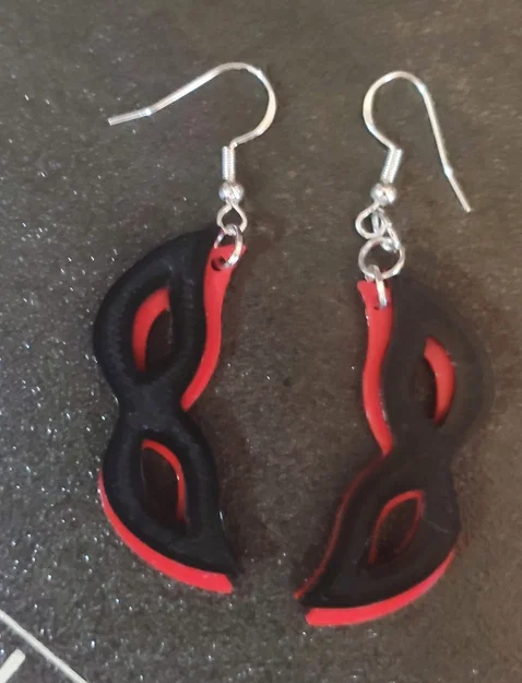 Hoa Tai Mặt Nạ Lễ Hội - Image 1