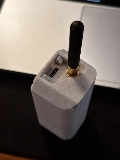 Vỏ Heltec V3 Meshtastic (1x 18650) có nút bập bênh - Image 2