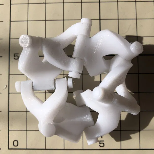 Mô hình 3D Mobius Kaleidocycle - Image 1