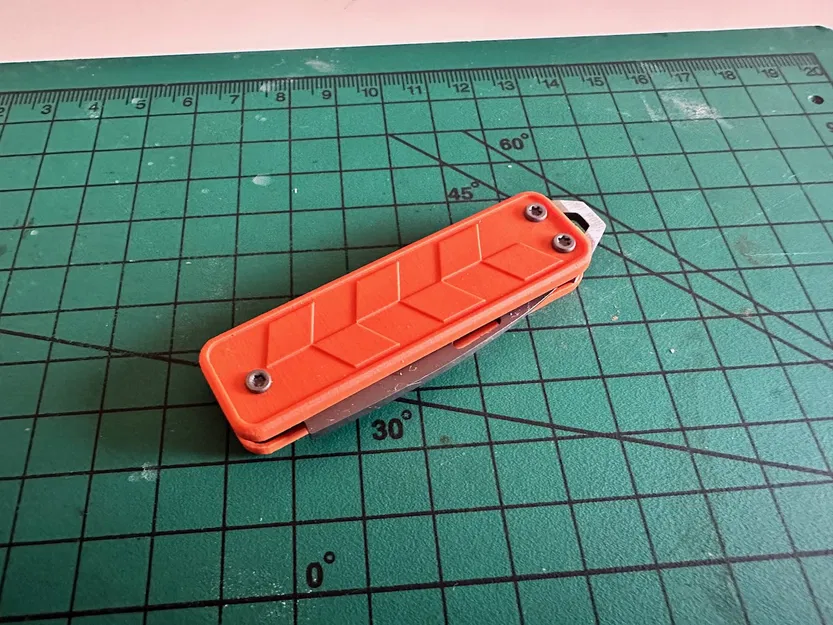 Vảy Dao EDC Whitby Sprint - Image 1