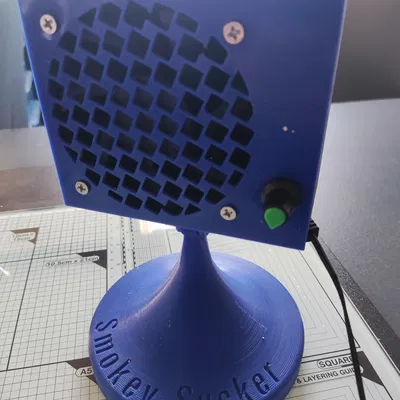 Máy hút khói "The Smokey Sucker"