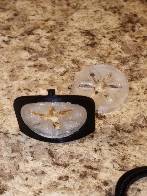 Cửa Chống Sóc Cho Lồng Chim Kèm Cao Su TPU - Image 1