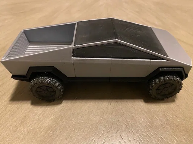 Tesla Cybertruck có cửa sổ trời, cửa sổ sau và cốp sau khớp nối (Snap Fit) - Image 3