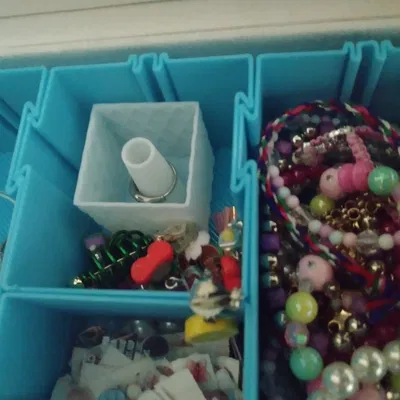 Hộp Nhẫn Chần Bông