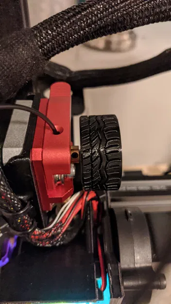 Núm Xoay Bánh Xe Có Lốp Kiểu Mâm Lốp - Image 3