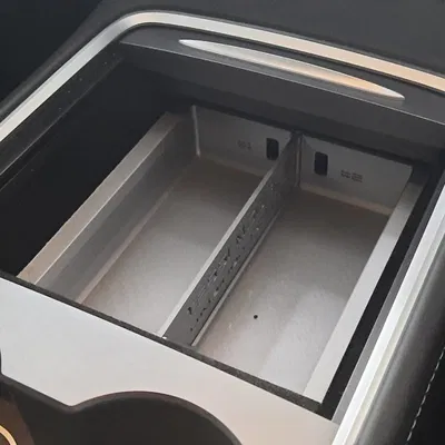 Khay Bệ Trung Tâm Tesla Model 3/Y Có Vách Ngăn Tháo Rời