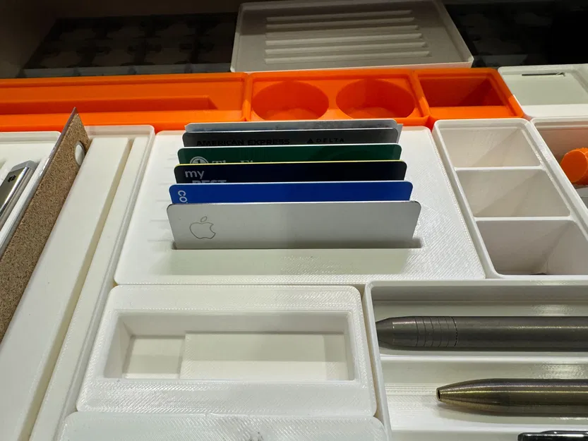 Kệ Đựng Card Visit Gridfinity 3x2x6 - Image 1