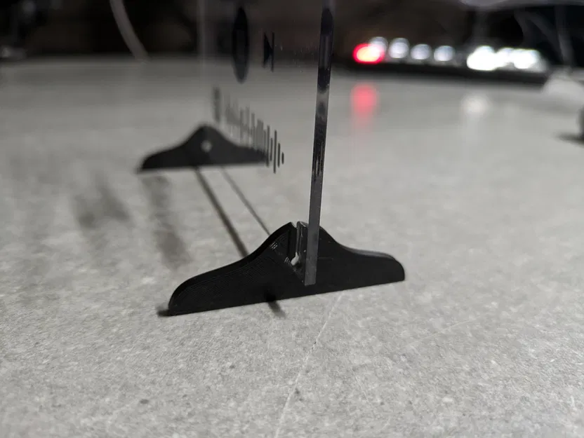 Chân đế Mica (Để ảnh hoặc đồ thủ công) - Image 1