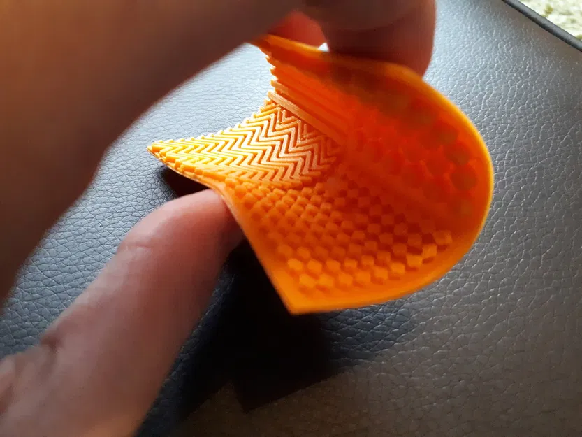 Máy Vệ Sinh Cọ Trang Điểm - Image 3