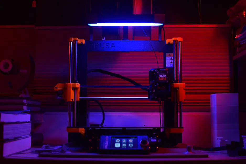 Giá đỡ MK4 cho Thanh đèn Philips Hue Play - Image 1