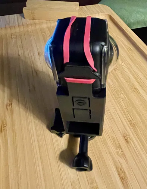 Giá Đỡ Dọc Insta360 One RS Không Pin - Image 2