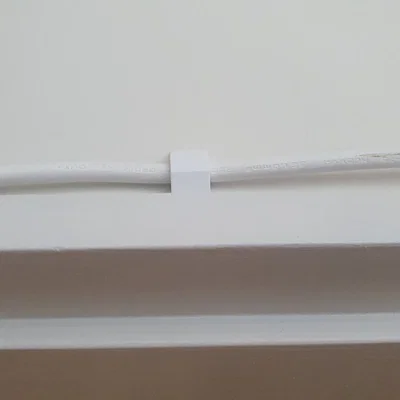 Đế Gắn Dây Cáp Âm Trần/Tường Dạng Tham Số