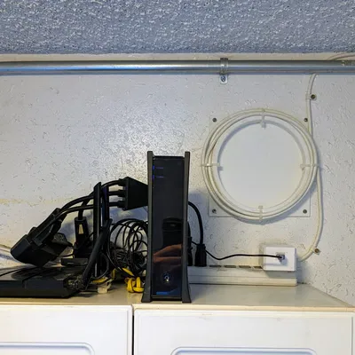 Giá Đỡ Cáp Thừa