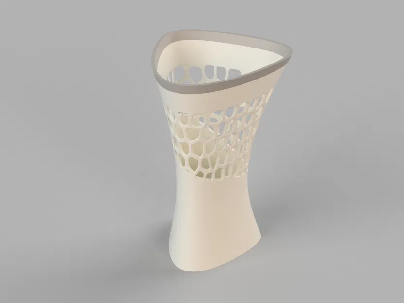 Bình Hoa Số 4: Nhìn Xuyên Qua - Image 5