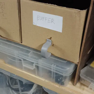 Tay nắm hộp giấy