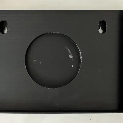 Giá treo tường cho Fire HD 10 Plus kèm Sạc Không Dây