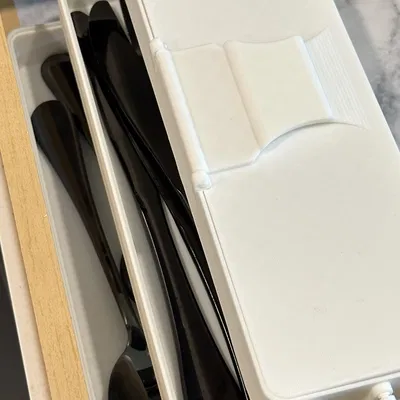 Khay Đựng Dao Nĩa / Dụng Cụ Ăn, Tiết Kiệm Diện Tích, Vừa Vặn Ngăn Kéo Thông Thường