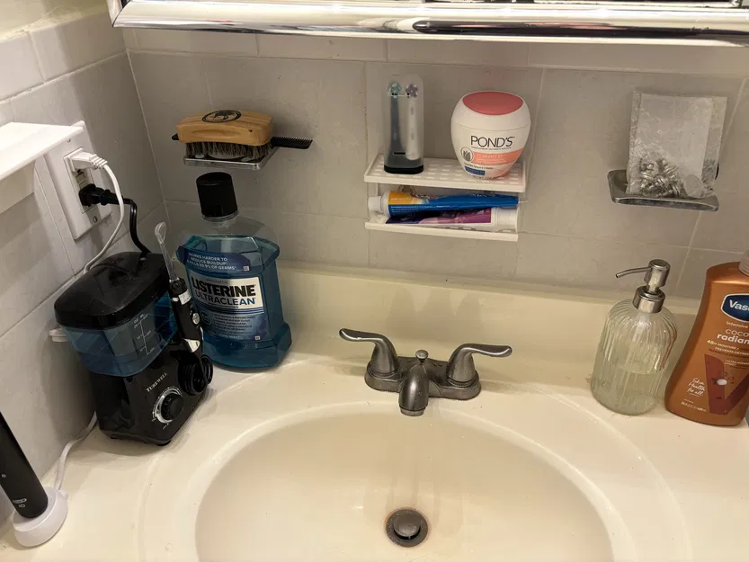 Kệ Hai Tầng Treo Tường Có Đế Hút & Lỗ Thoát Nước - Image 2