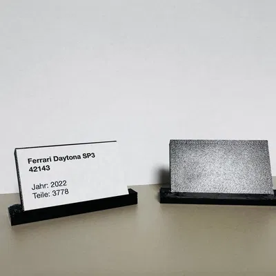 Biển hiệu cho tủ trưng bày