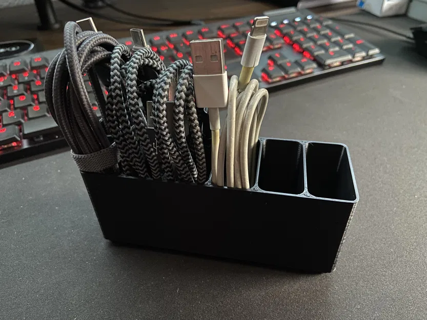 Cái Quản Lý Cáp USB Theo Chuẩn Gridfinity - Image 1