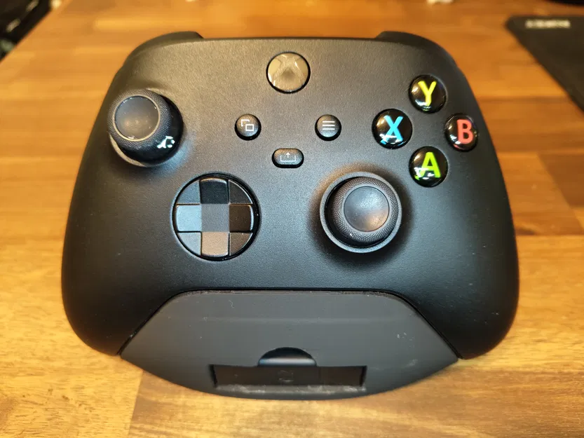 Giá Đỡ Tay Cầm XBOX Có Khe Cắm Dongle - Image 2