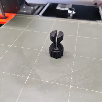 Khuôn Kẹp Dây Thiếc Hình Đại Bàng