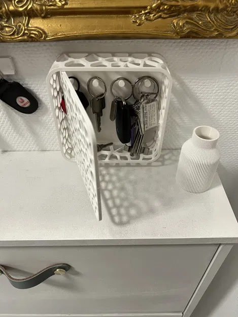 Hộp Đựng Chìa Khóa - Image 1