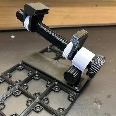 Đế Gridfinity cho Kìm Xoay Lắp Đặt Điện