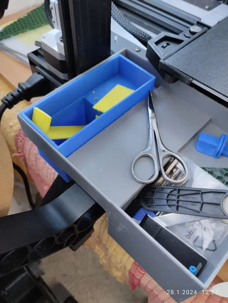 Hộp dụng cụ và Gạt tàn Kobra 2 neo hoặc Gạt tàn lớn - Image 4