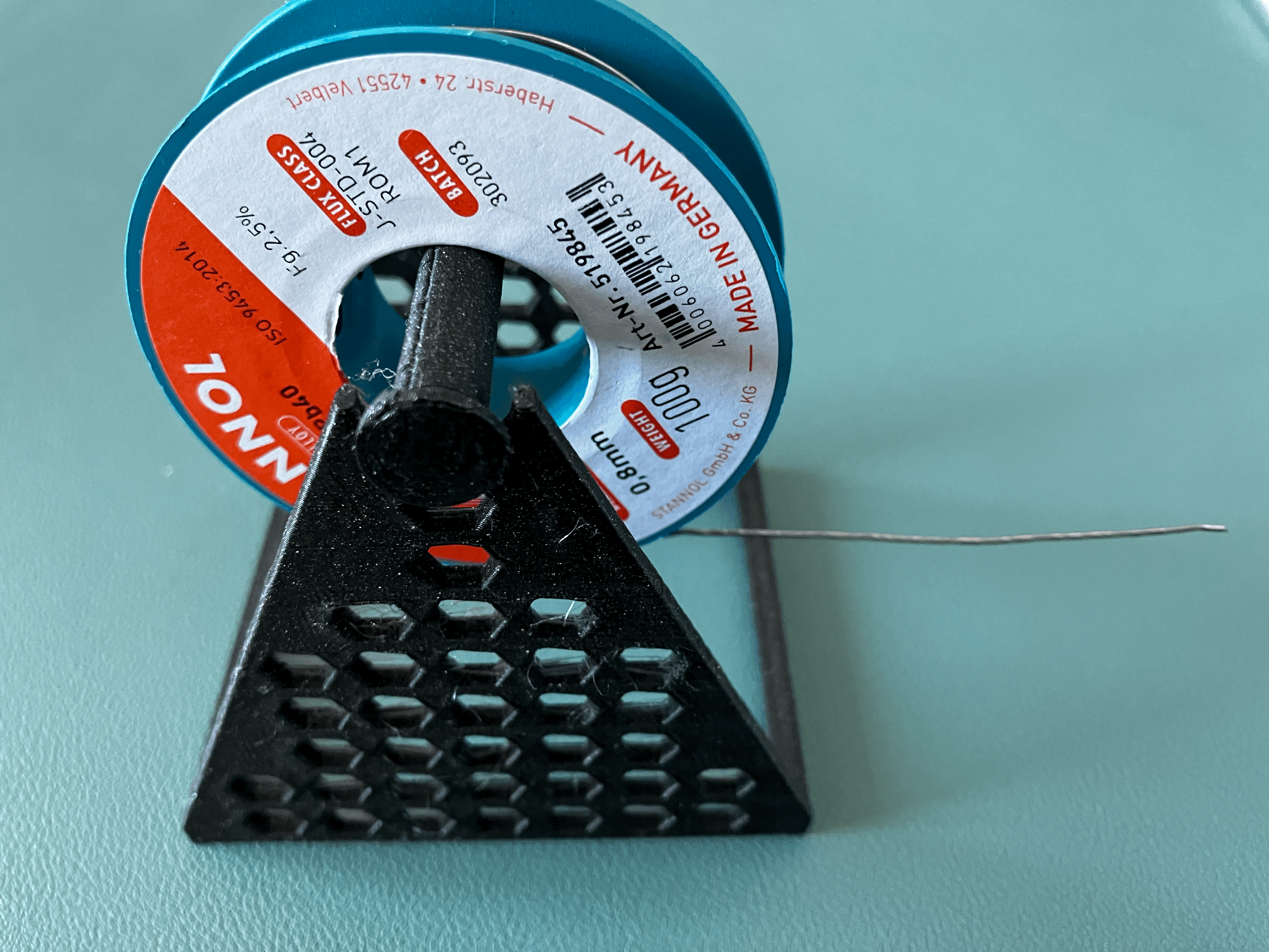 Đế giữ cuộn thiếc hàn hình lục giác đơn giản