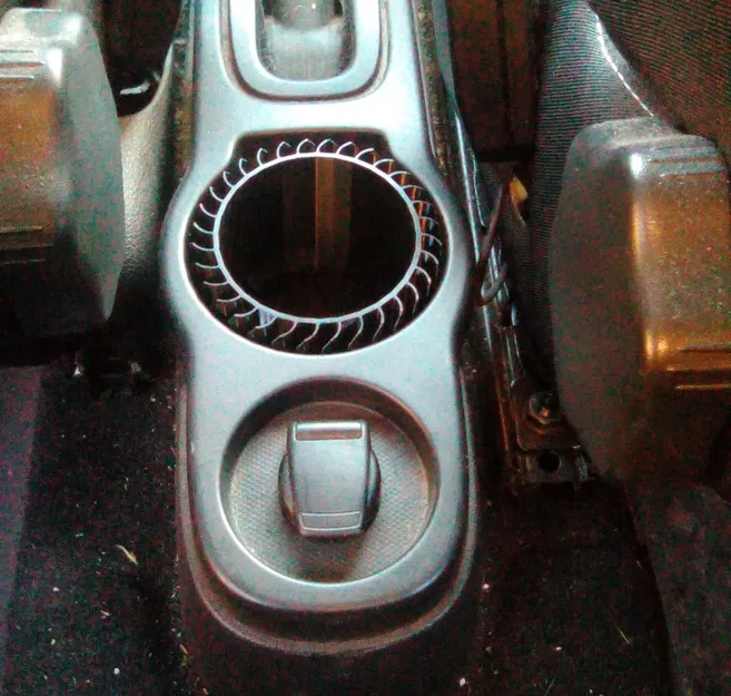 Adapter giữ ly nước trên xe hơi cho chai/lon 0.33 & 0.5L (Dacia Duster và nhiều xe khác) - Image 5